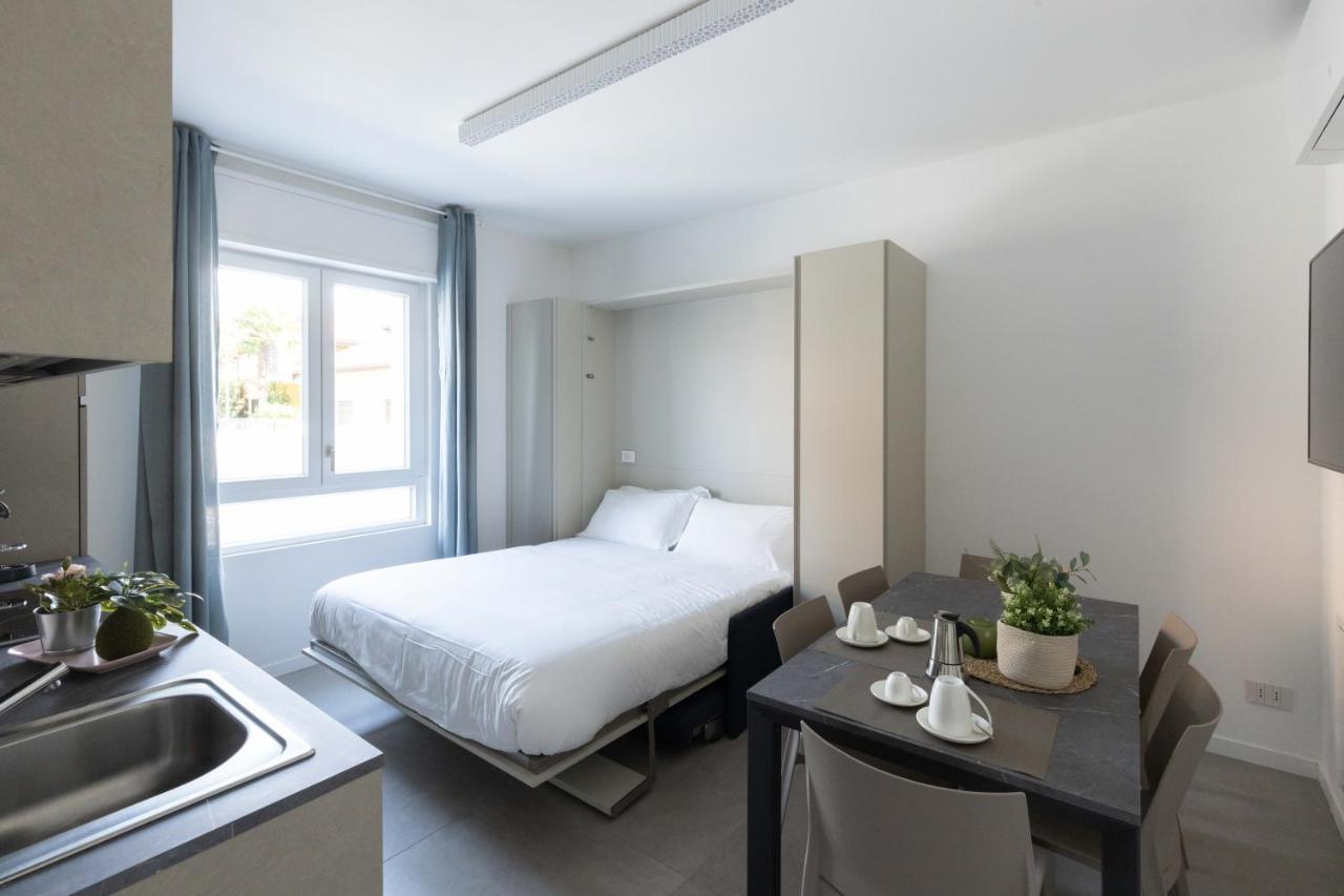 Residence Locatelli Rho Eksteriør billede